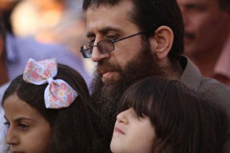 Sheikh Khodr Adnane : A quoi servent les armes de l’Autorité palestinienne ?